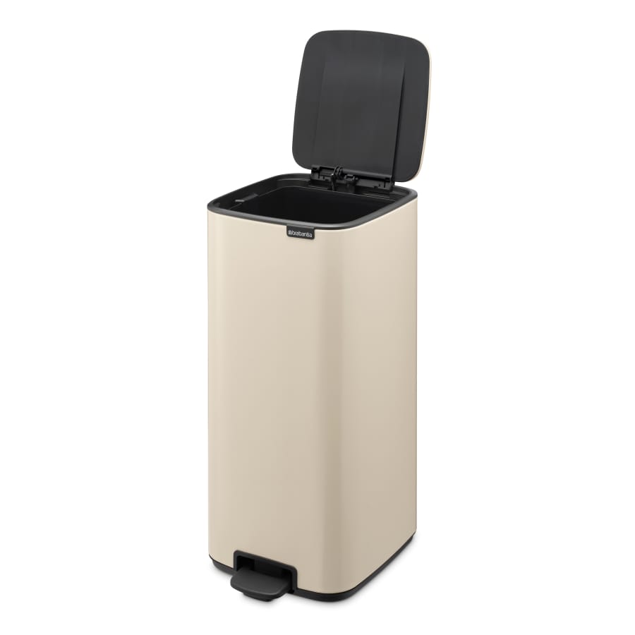 Brabantia Bo Treteimer mit Pedal, 30 Liter