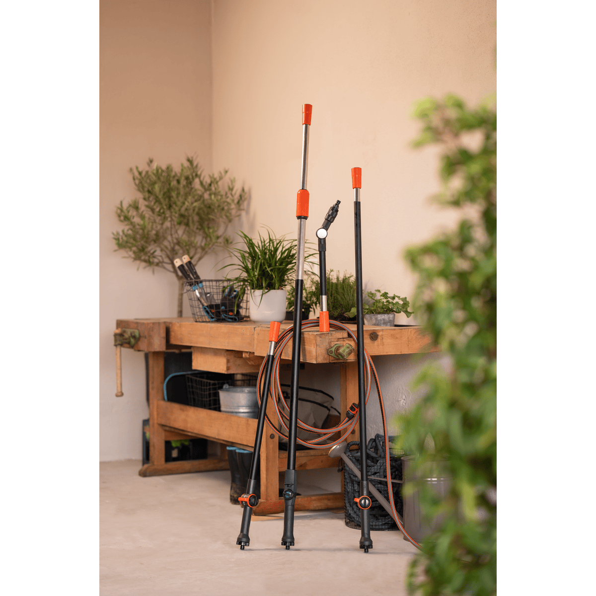 Gardena Cleansystem Stiel Flex, wasserführend mit Gelenk