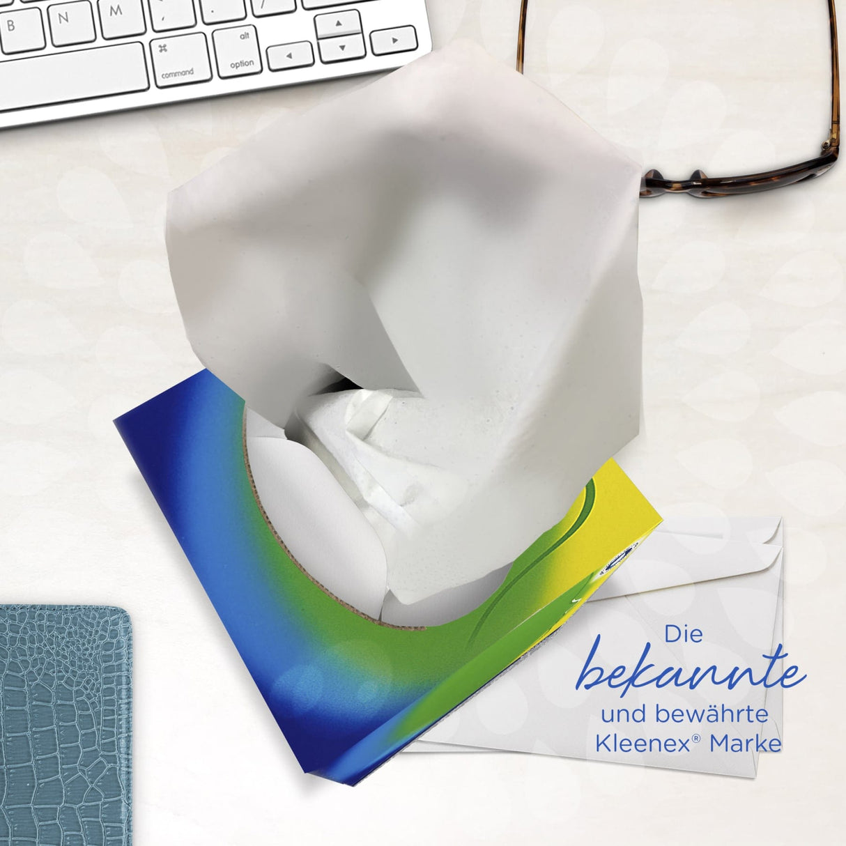 KLEENEX® Kosmetiktücher Würfel-Box