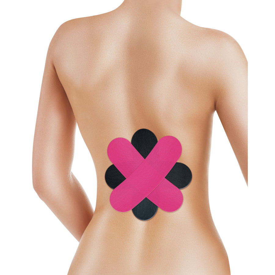 Physio-Tape am unteren Rücken angelegt