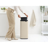 Brabantia Bo Touch Bin Abfalleimer mit Soft-Touch-Öffnung, 30 Liter