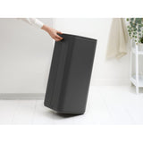 Brabantia Bo Touch Bin Abfalleimer mit Soft-Touch-Öffnung, 30 Liter