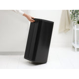 Brabantia Bo Touch Bin Abfalleimer mit Soft-Touch-Öffnung, 30 Liter