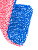 Detailansicht roter und blauer Microfaser des floorstar Handschuhs Abrax