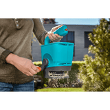 Gardena Handstreuer für Streusalz, Sand und Dünger