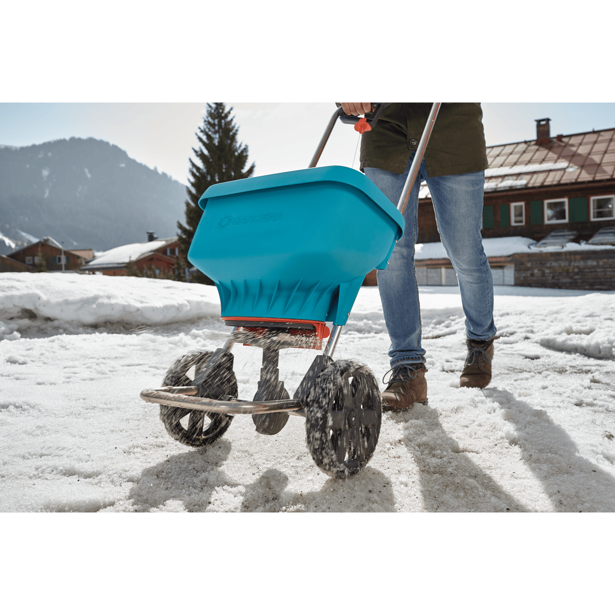 Gardena Streuwagen XL 18 l für Streusalz, Sand und Dünger
