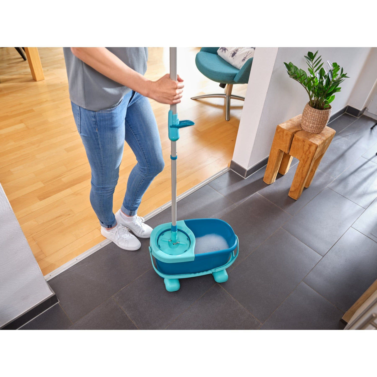 Leifheit Clean Twist Ergo Rollwagen