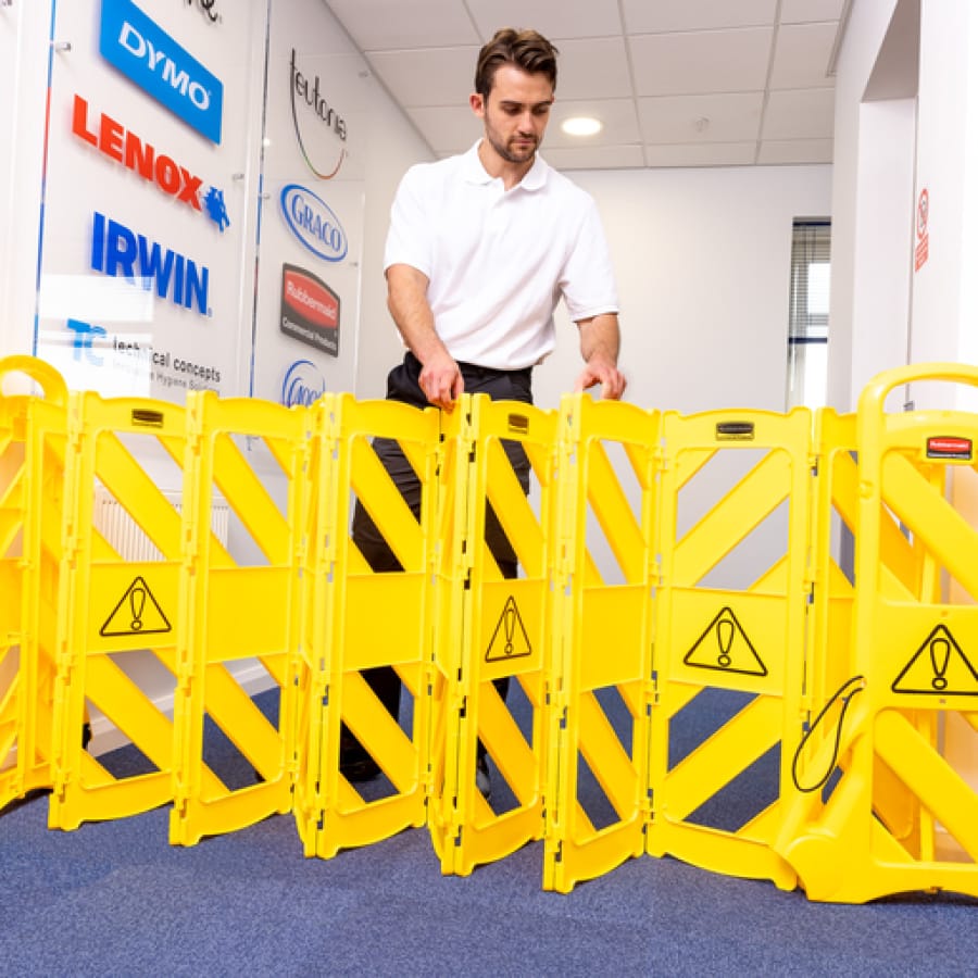 Rubbermaid mobiles Absperrsystem für Innenbereiche, 4 Meter, gelb