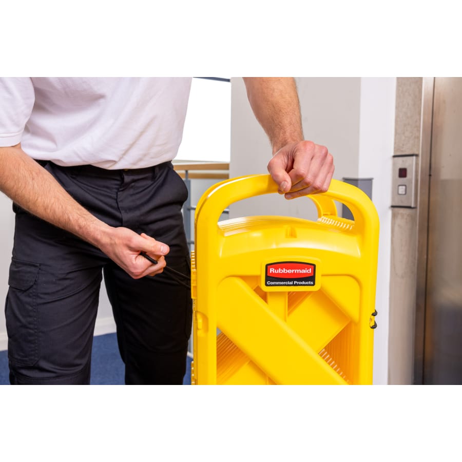 Rubbermaid mobiles Absperrsystem für Innenbereiche, 4 Meter, gelb