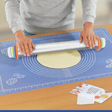 WENKO Antihaft-Backmatte mit Edelstahl-Teigrolle, Teigschaber und Rezeptheft (Set)